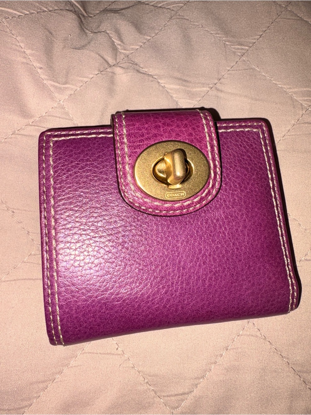 Coach Cervo Leather Turnlock French Wallet Purple Lilac Collector Condition
